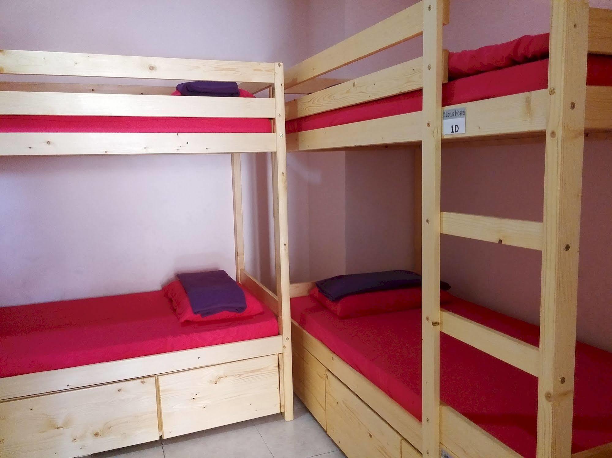 Lotus Hostel Singapore Bagian luar foto